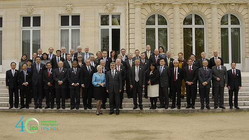 IENE Acted as Adviser to Minister Yannis Maniatis at IEA’s Ministerial 2013