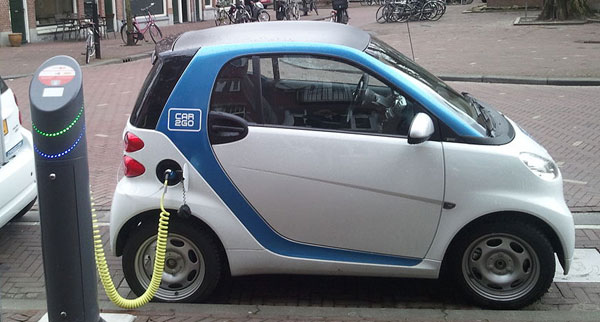 Why Electric Cars Are Everywhere Except Here, Now: QuickTake Q&A