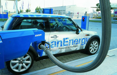 Why Hydrogen Fuel Cell Cars Are Not Competitive — From A Hydrogen Fuel Cell Expert