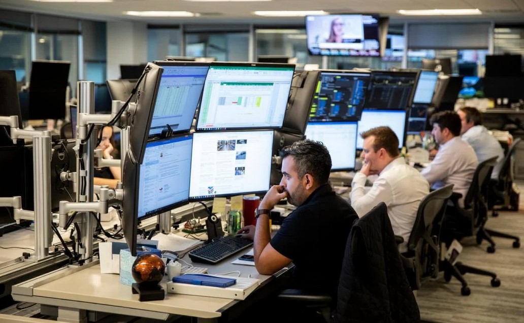 Oil Traders Confront a New World Without the China Bull Factor