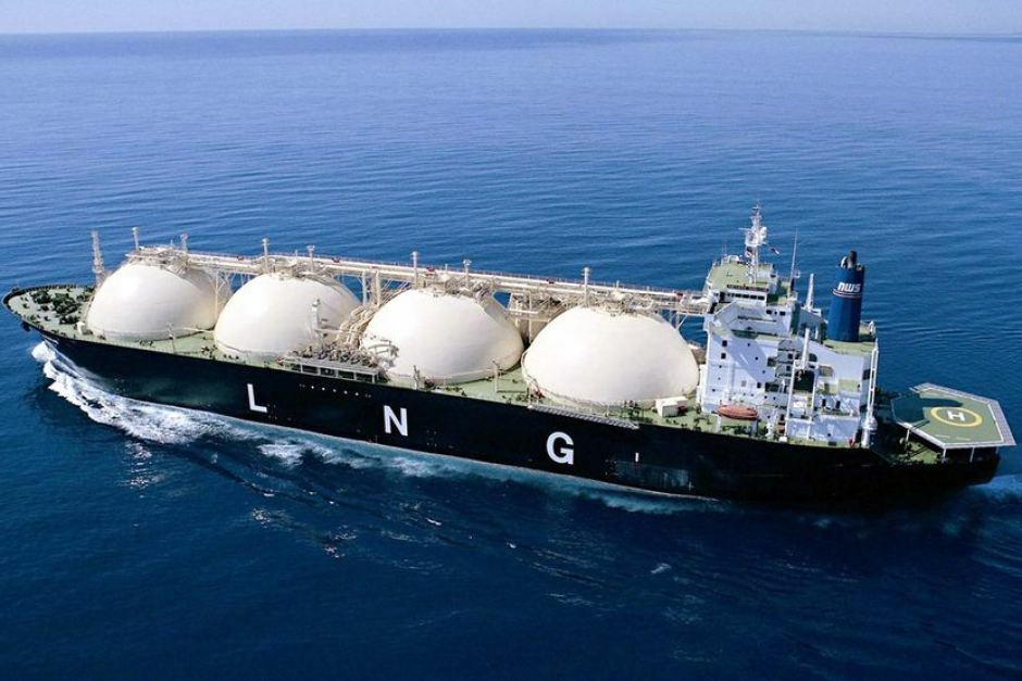 Latest IENE Analysis Discusses Gas Price Volatility in Europe and the Key Role of LNG