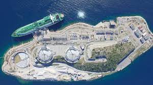 Greece’s DESFA Takes FID to Build Revithoussa Small-Scale LNG Jetty