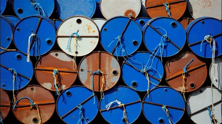 Oil Price Spikes and Permanent Consumption Losses 