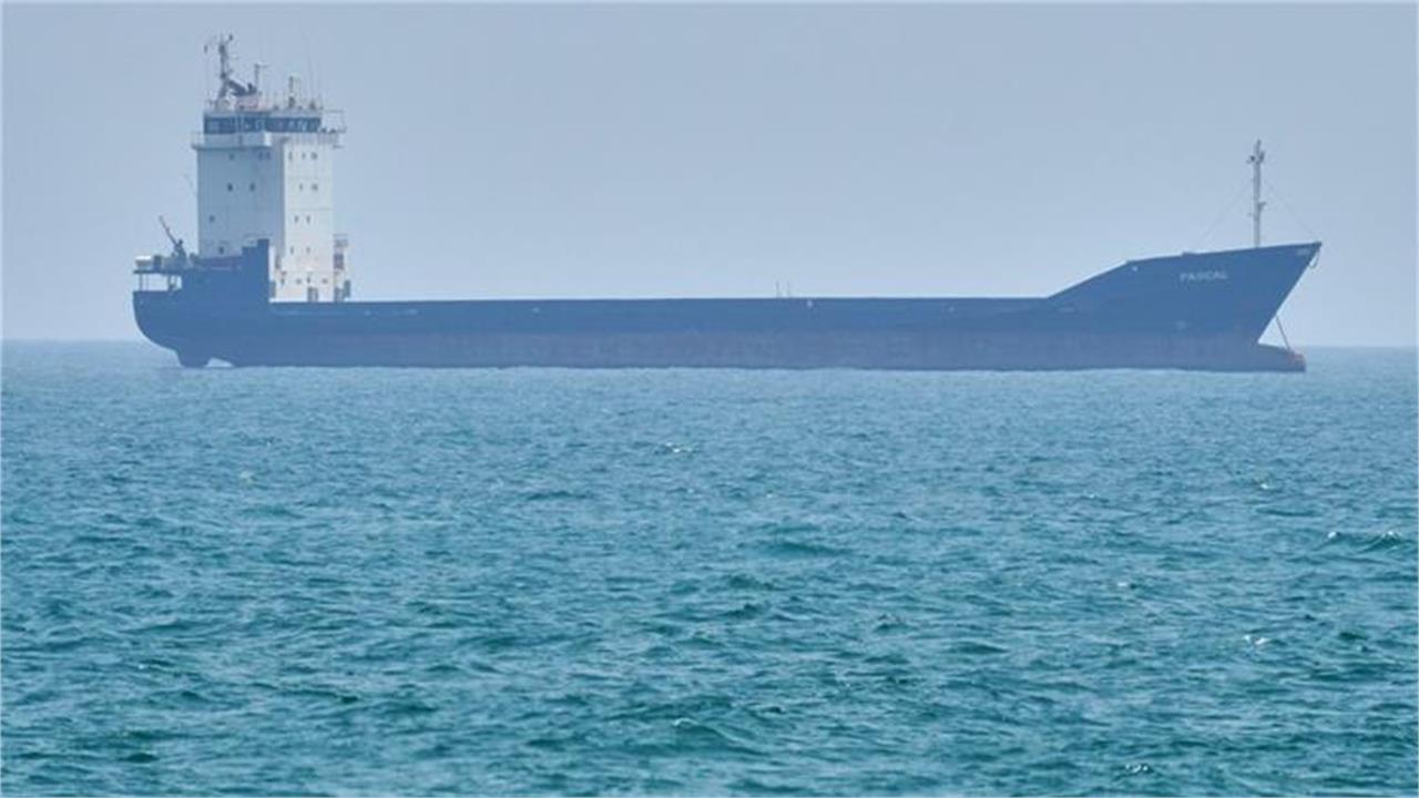 Reuters: US Intercepts Three Iranian Oil Tankers in Asian Waters, Sources Say