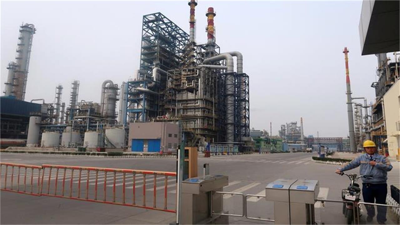 China Invokes Anti-Sanctions Law to Counter US Blacklisting of Refiners