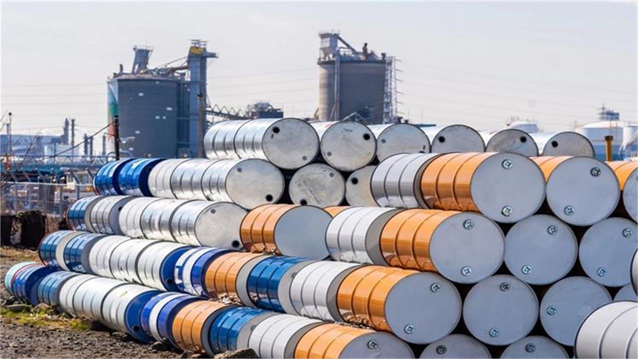Oil Prices Extend Losses as Fears of Middle East Supply Disruptions Ease