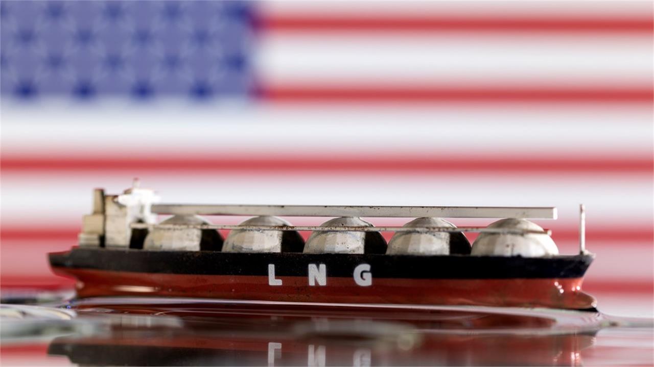 Trump’s EU Trade Deal is Based on Massive Energy Purchases that Are Unlikely to Materialize, Analysts Say