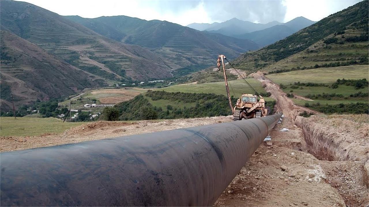 Russia Says Armenia Could Lose Cheap Gas If It Turns Away from Moscow
