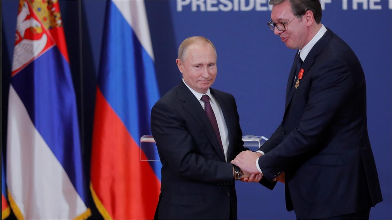 Serbia’s Vucic to Discuss New Gas Deal With Putin in Moscow