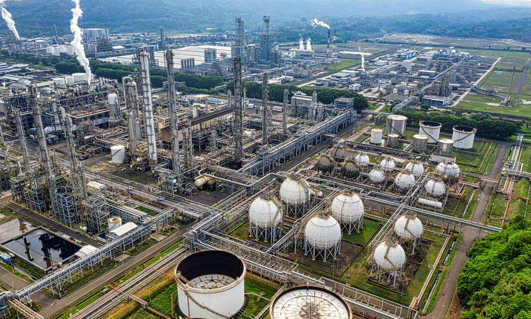 In the Spotlight Read “Europe Needs to Start Buying Gas Now” and Other Stories