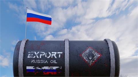 EU Considers Faster Russian Oil and Gas Exit After US Pressure