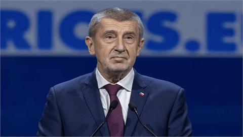 Czech, Romanian Governments Approve Measures to Stem Fuel Price Rise