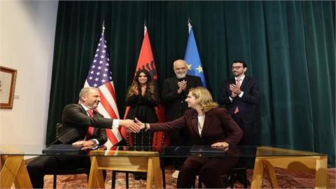 AKTOR Group Seals $6B US LNG Supply Deal With Albania