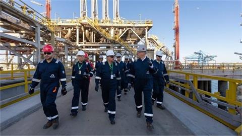 Egypt: Badawi Visits Damietta LNG Plant, Affirms Readiness for Cypriot Gas