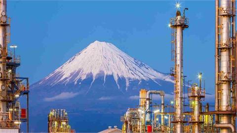 Iran Exploring Oil Sales to Japan, Buyers Seek Longer Sanctions Waiver, Sources Say