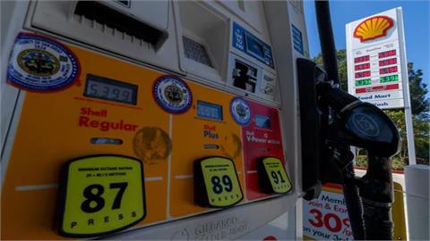 US Pain at the Pump Worsens After More US-Iran Fighting Lifts Oil Prices