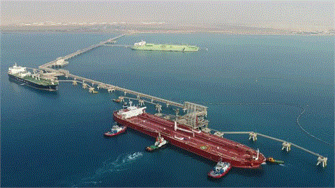 Tankers Divert to Egypt as Houthi Threat Upends Red Sea Trade