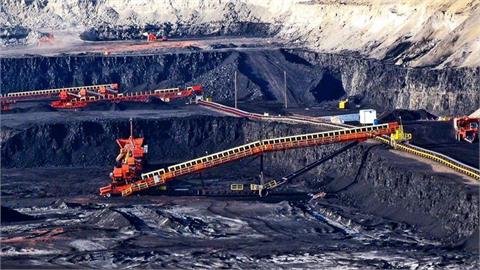 Exxon Raises 2050 Global Emissions Forecast, Sees Slower Coal Decline
