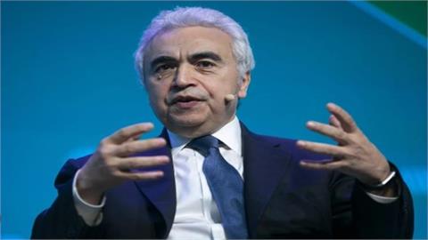 EU Eyes Methane Law Delay, IEA to Discuss Oil Stock Releases if Needed