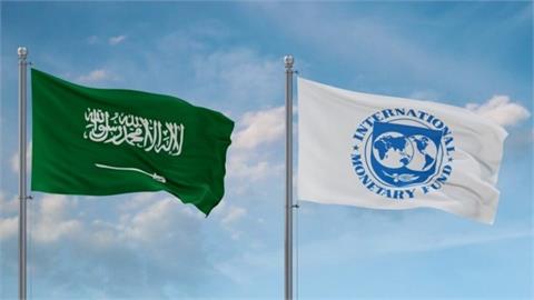 IMF Says Saudi Arabia Has Cut Spending Enough Even If Oil Slides