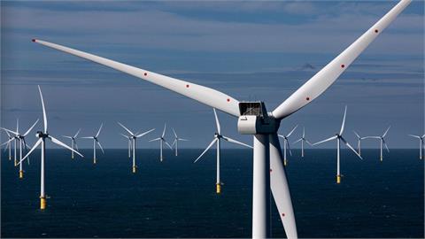 Scotland Gives Go-Ahead for World’s Largest Offshore Wind Farm