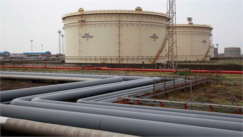 India Can Secure Oil Even If Russian Imports Sanctioned, Minister Says