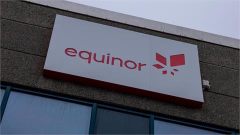 Norway's Equinor Scales Back Climate Ambitions as Wind Changes
