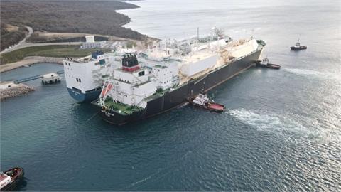Croatia’s FSRU Heads to Turkiye for Regasification Capacity Upgrade