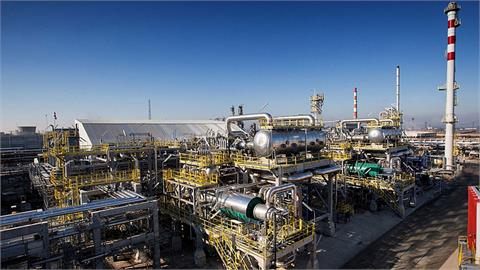 Bulgaria Steps Up Security at Lukoil Refinery Ahead of Planned State Takeover