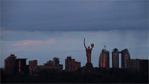 European Commission Plans ‘Reparations Loan’ to Ukraine Using Frozen Russian Assets