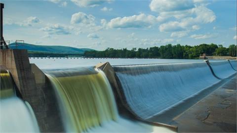 Bulgaria's YTD Power Output Grows 7%, Consumption up 5.6%
