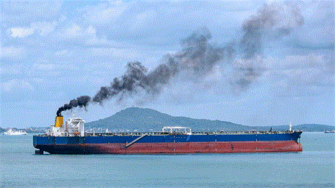 UN Shipping Emissions Deal to Pit US Against EU-Led Bloc