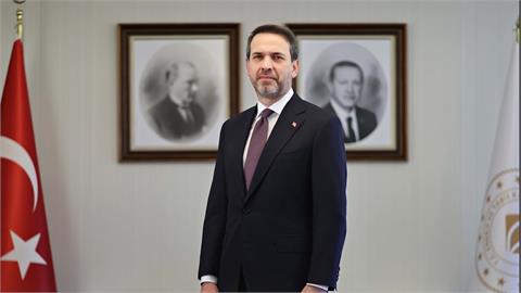Turkiye Eyes Role as Energy Trade Hub, Turkish Energy Minister
