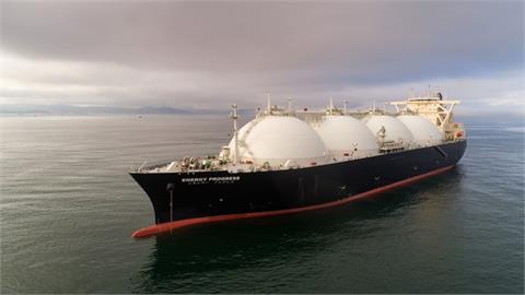 Egypt Signs Long-Term Deal for Terminal to Extend LNG Imports