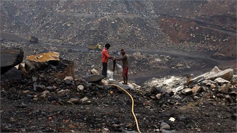 India Eases Coal Supply Rules to Ramp up Power Generation Capacity