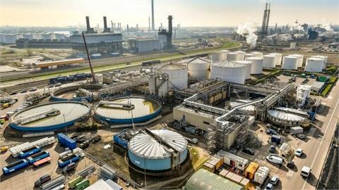 Shell Scraps Plans for Biofuels Facility in Rotterdam