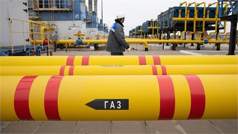 EU Set to Propose Banning Russian Gas Imports by End of 2027
