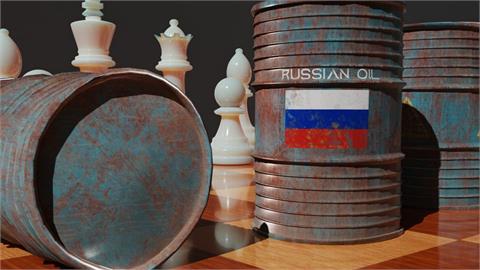 EU Envoys Near Agreement on Lower Russian Oil Price Cap